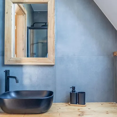 Nydala Eco بيت للعطل